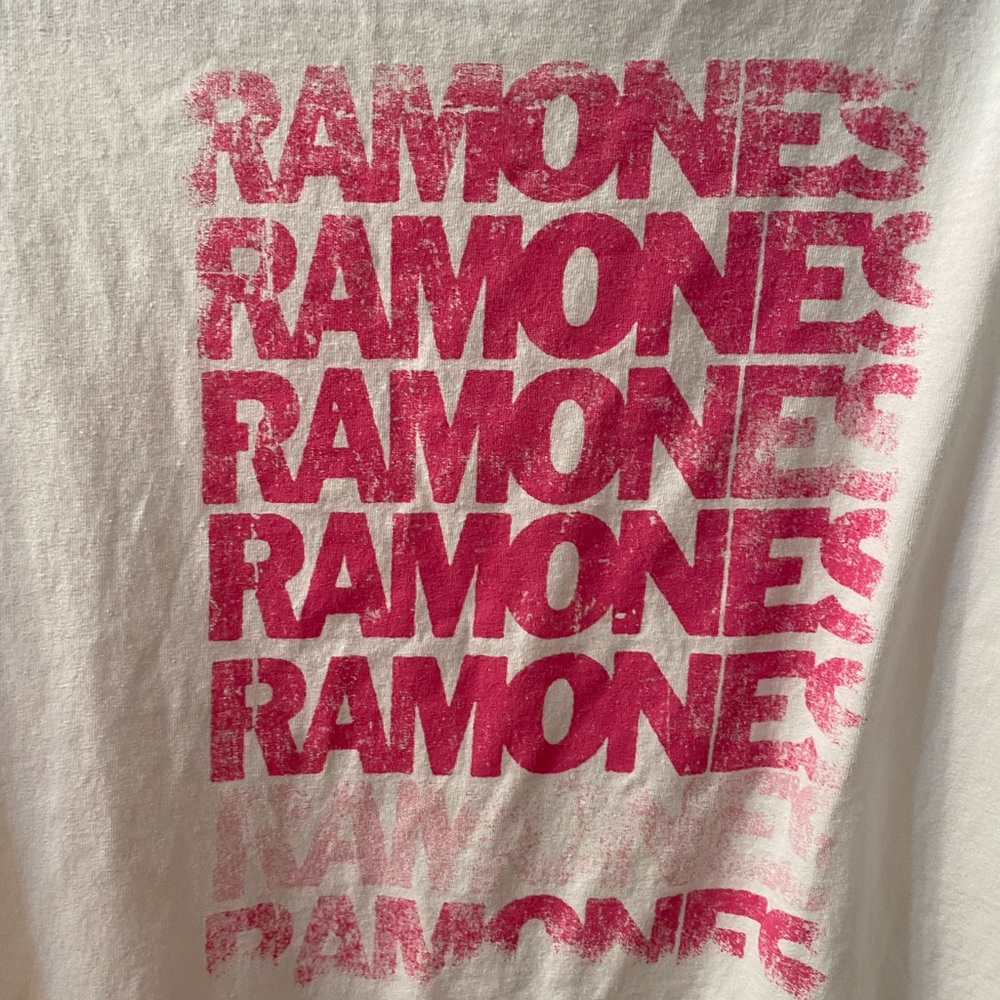 RAMONES TEE